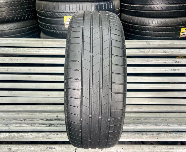 Pneu 205/55/17 Bridgestone Turanza T005 / Pneu 205/55R17 Bridgestone