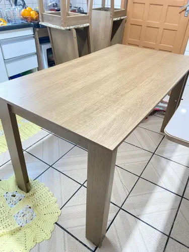 Mesa 4 cadeiras