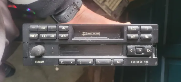 Rádio raridade BMW bissnei rds
