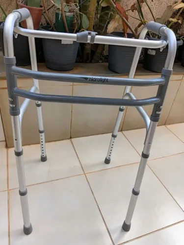 Andador articulado 3 Barras