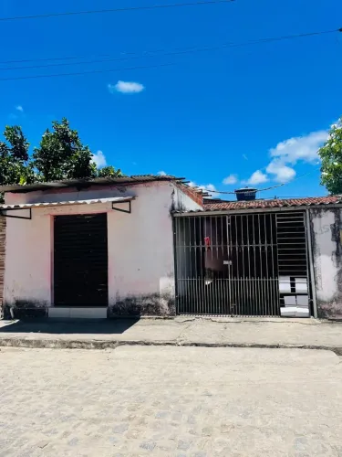Casa á venda