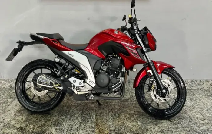 Yamaha FZ25