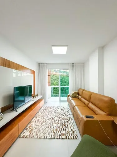 Apartamento à venda no Granja Brasil em Itaipava - Petrópolis - RJ, com 3 quartos (1 suíte