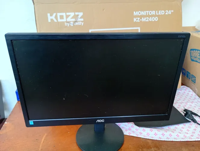 Monitor AOC 15 PG