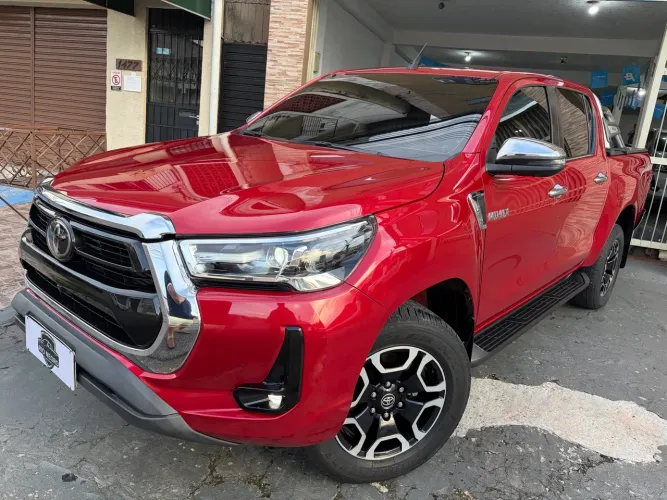 Hilux SRX 2022 4X4 Diesel Automatica ,Tem apenas 27 mil km ,aceito troca e financiamento