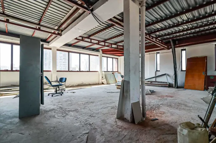 Sala comercial na Avenida Morumbi, 6901 - Conjunto 81 65 m²
