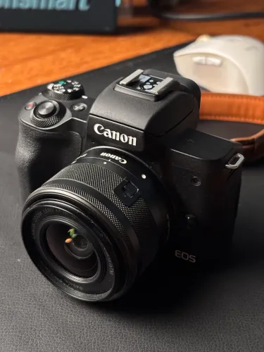 Canon m50 mark2 + bateria extra