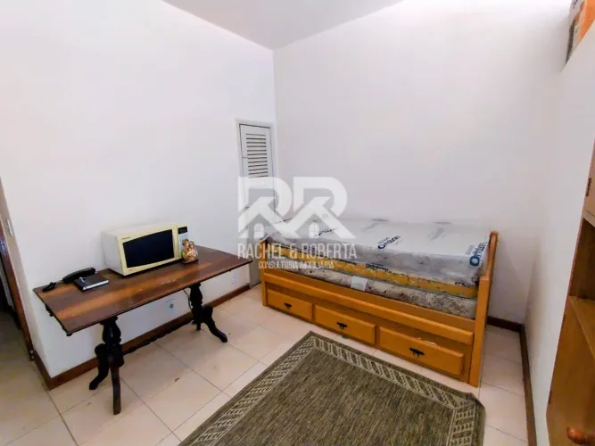 Apto Quarto e Sala no Alto em excelente localização