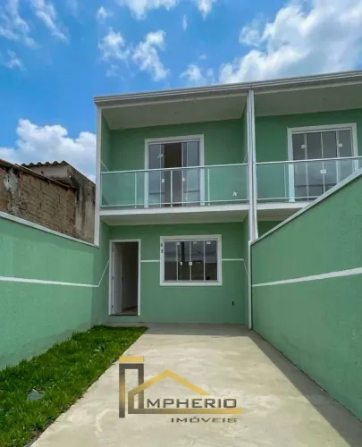 Sobrado à venda em Curitiba-PR, bairro Campo de Santana! 2 quartos, 1 sala, 1 banheiro, 1