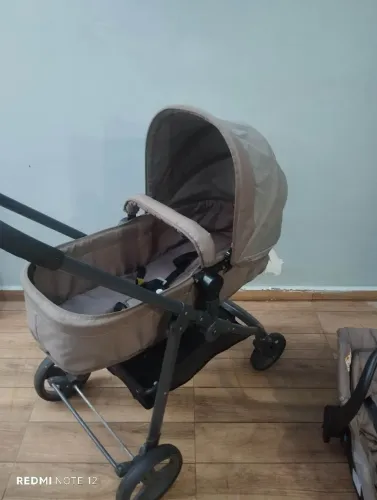 Carrinho de Bebê Galzerano Moisés + Bebê Conforto (Excelente Estado)