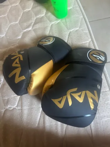 Luva de boxe naja 14oz