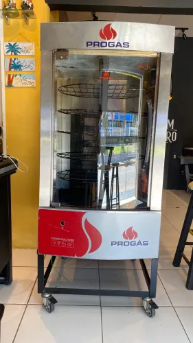 Máquina de assar frango