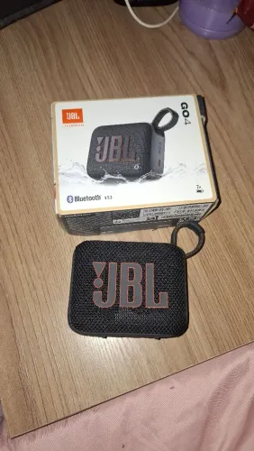 Caixa de som portátil JBL