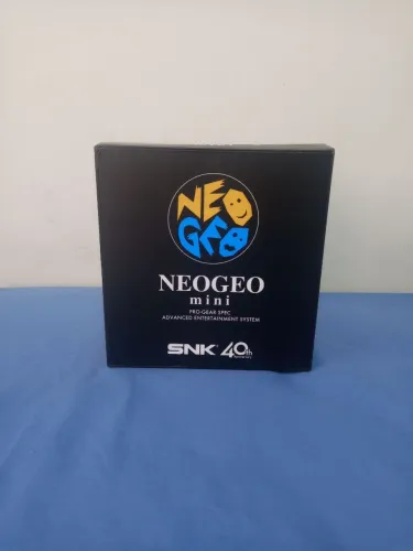 Neo Geo Mini