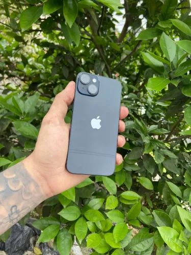 iPhone 14 128gb todo original saúde bateria 84%