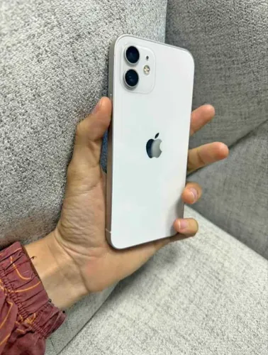 iPhone 12 