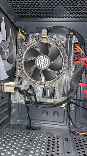 Placa-mãe Afox IH61-MA2 Intel H61 ? LGA1155