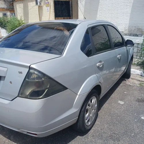 Ford Fiesta Sed. 1.6 8V Flex 4P 2013