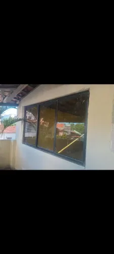 Janela alumínio 