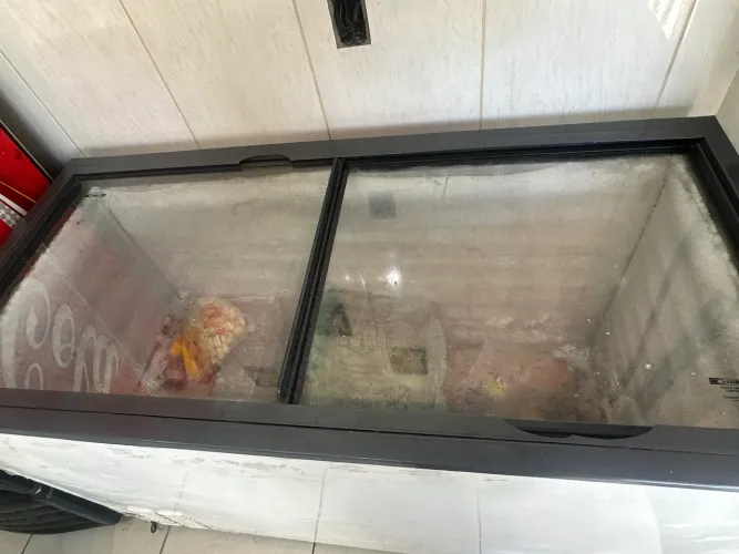 Freezer horizontal para sorvete e etc