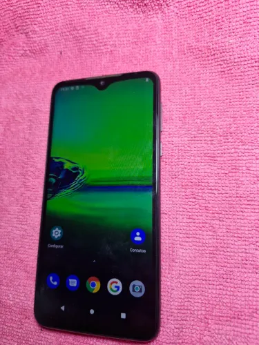 Moto G8Play