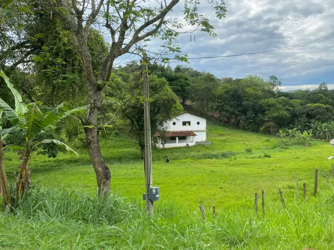 Oportunidade- Gaslub- ( antigo Comperj)Casa com terreno de 4250 metros quadrados com 2 qua