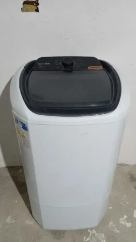 Vendo tanquinho usado, em boas condições.