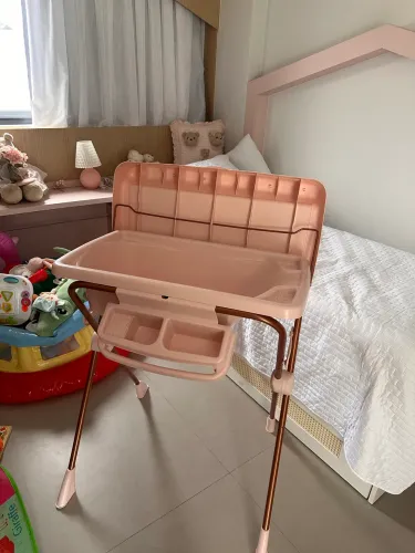Banheira de Bebê Burigotto Millenia Mon Amour com Trocador Rosa