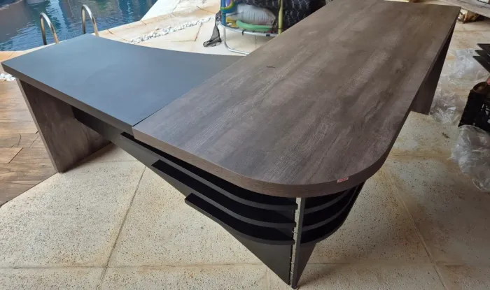 Mesa de escritório - estilo presidencial