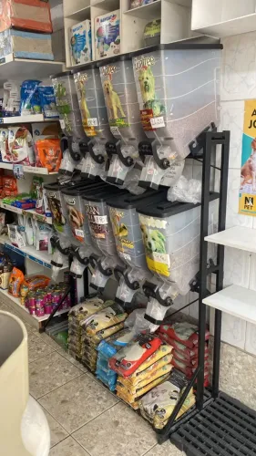 Dispenser Expositivo para Ração a Granel com Estrutura de Ferro - Pet Shop / Casa de Ração