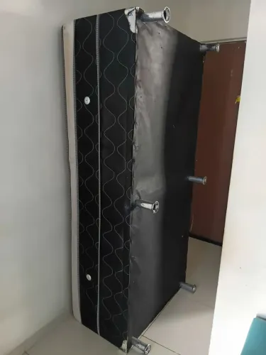 Vendo cama box R$ 100