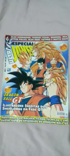 Revista ultra jovem com pôster 