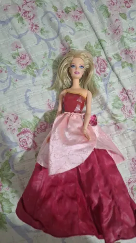 Boneca blair escola de princesas
