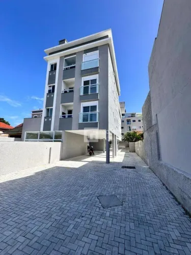 Apartamento Residencial à venda, Ingleses, Florianópolis - AP0999.