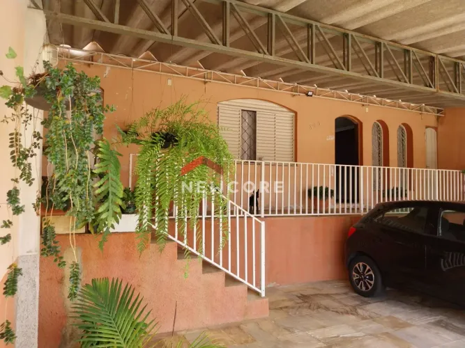 Casa em Rua César Ladeira - Vila Nova Teixeira - Campinas/SP