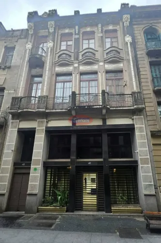,Edifício Corporativo de Estilo Clássico com 1100 m² - venda por R$ 6.800.000 ou aluguel p