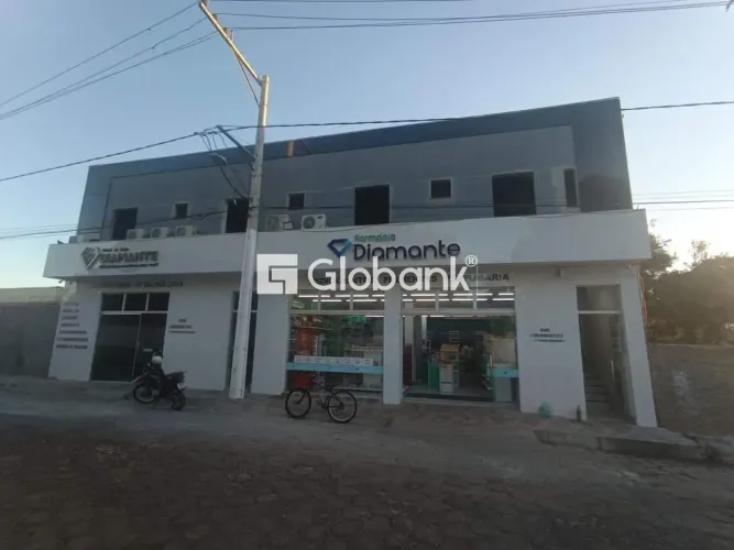kitnet com 1 quarto, 27,57m² no centro de Jequitaí.