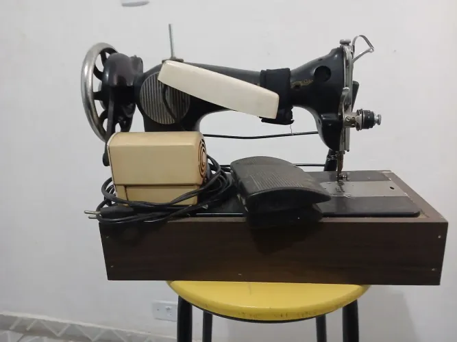 Máquina De Costura singer