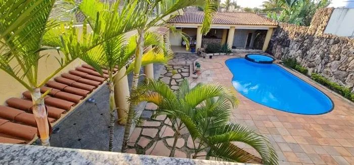 Legalizado c/ escritura sobrado 5 suítes sauna churrasqueira piscina L.1020m2 nascente