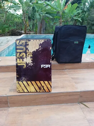 VENDE-SE: Cajon FSA Gospel séries.         MODELO: FG1519