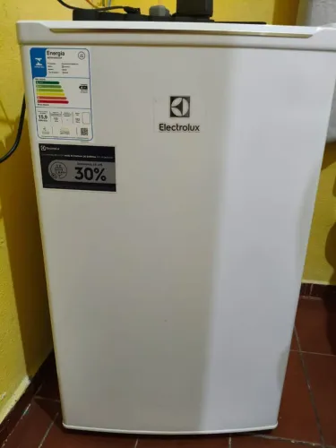 Frigobar Electrolux Seminovo