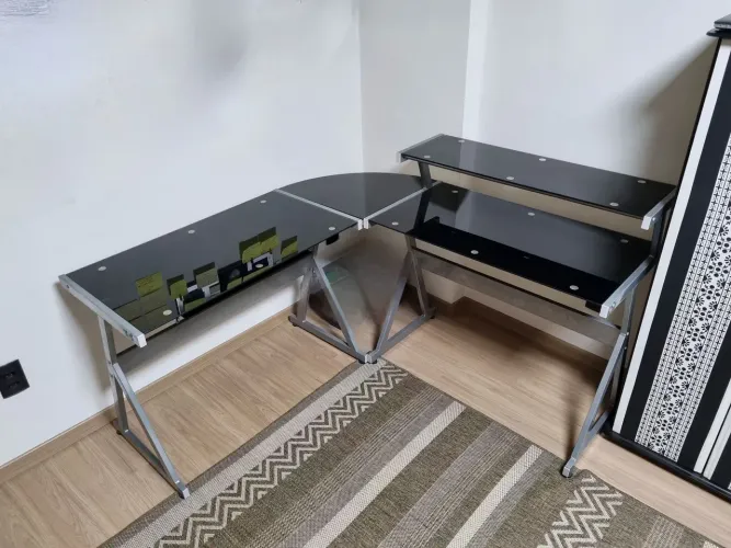 Mesa escritório vidro homeoffice