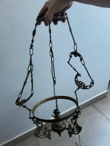 Lustre