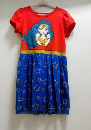 Vestido Fantasia Infantil Mulher Maravilha Acompanha Tiara Tamanho 4