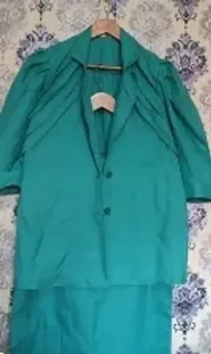 Conjunto Blazer e Saia em linho