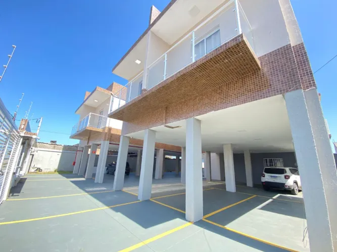 Duplex para venda em Balneário Itaguai com 2 quartos, sendo 1 suíte, 115m²