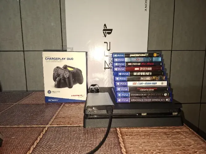 PlayStation 4