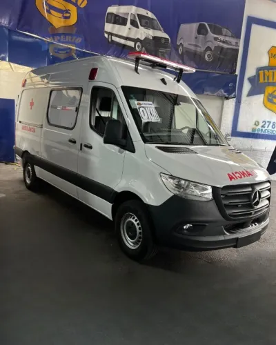 Mercedes-Benz Sprinter 417 Furgão Longo T. A. 2.0 Aut. (e6) 2027