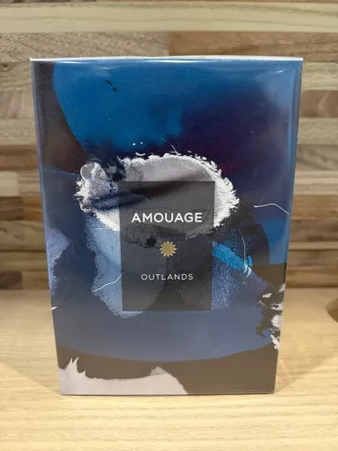 Amouage Outlands