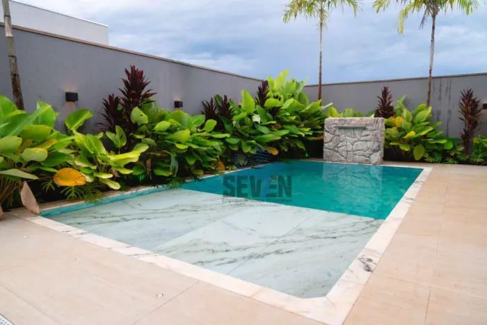 Casa à Venda no Residencial Villa Dumont Bauru/SP | 3 Suítes | Piscina Aquecida | 528m² d